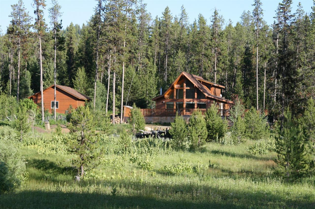 Bear Creek Lodge Mccall Exterior photo